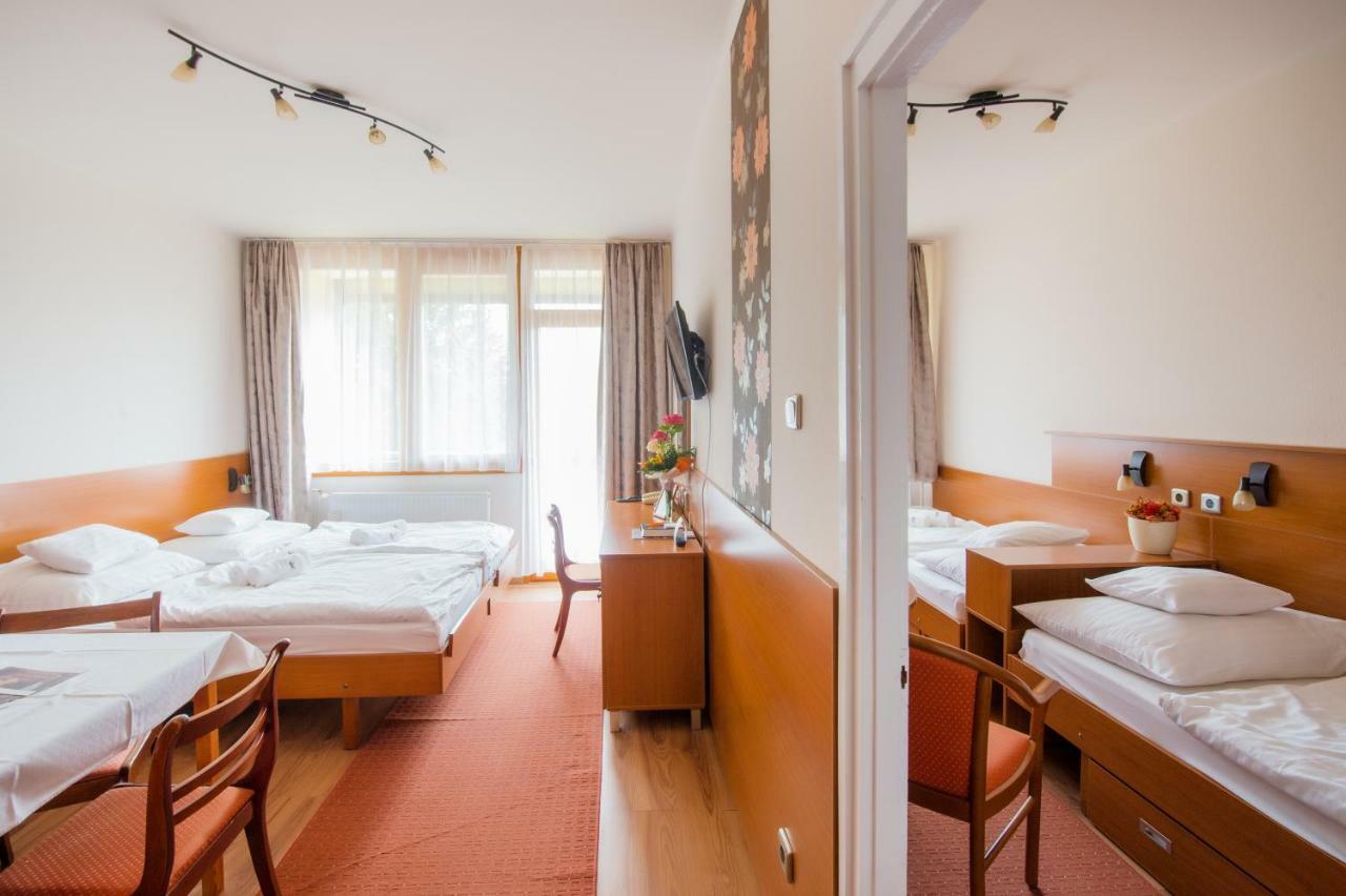Apartman Hotel Bük Cameră foto